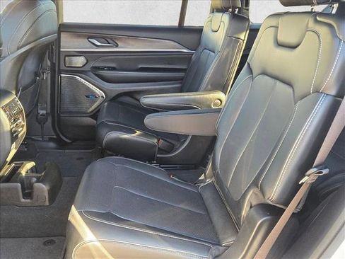 Used 2024 Jeep Grand Cherokee L Overland w/ Trailer Tow Package image 15