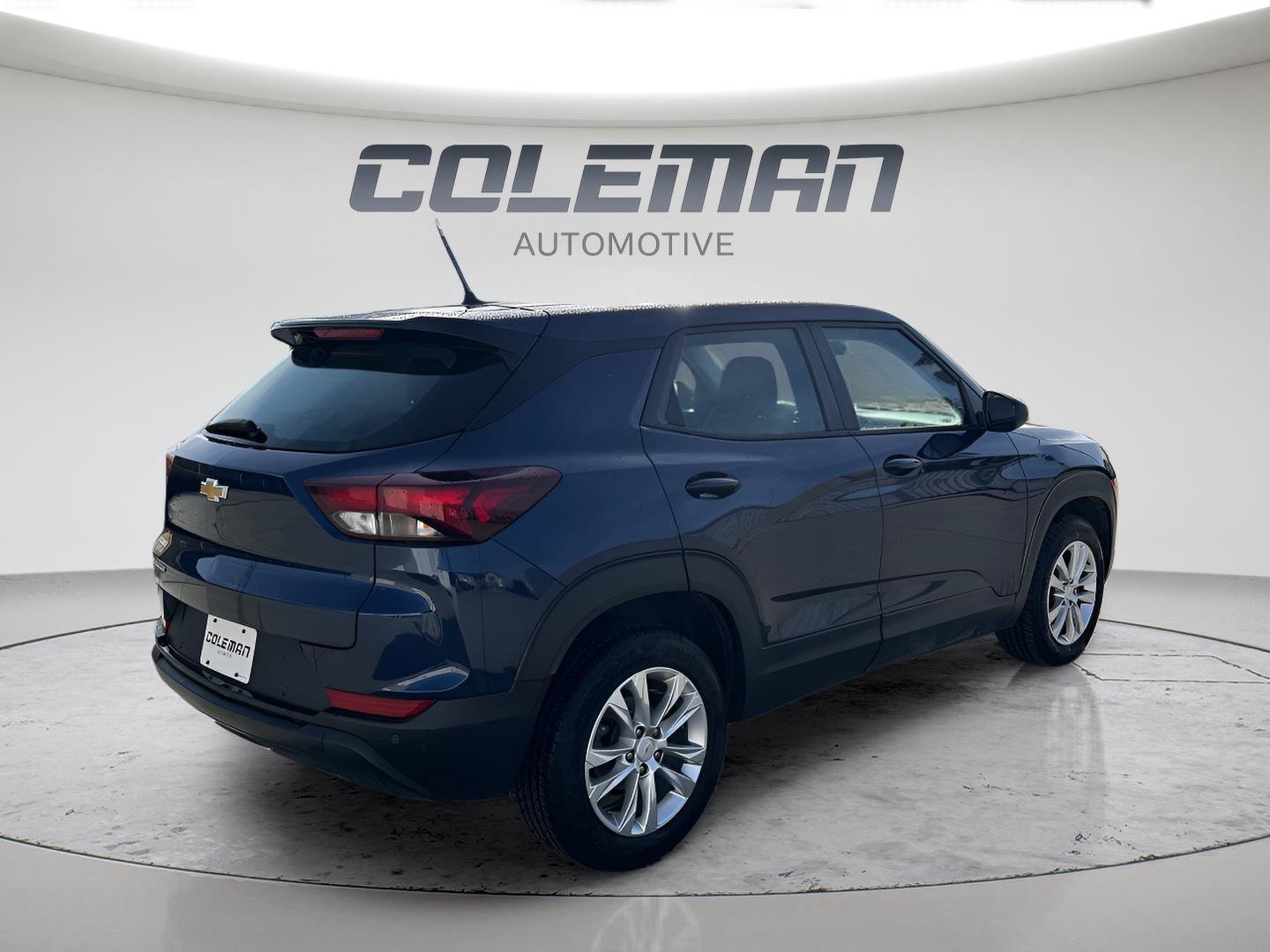 Used 2022 Chevrolet TrailBlazer LS AWD/4WD image 5