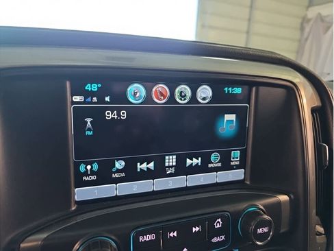 Used 2017 Chevrolet Silverado 1500 LTZ Z71 w/ LTZ Plus Package image 22