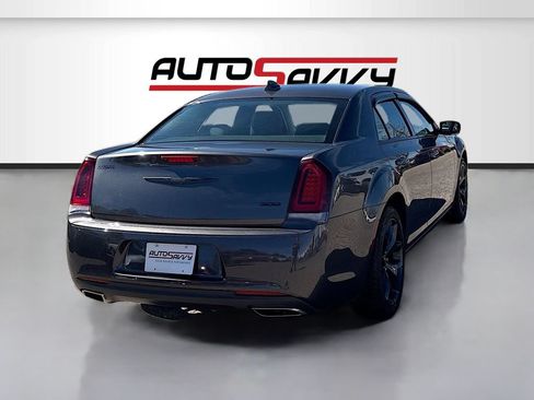 Used 2023 Chrysler 300 Touring w/ Sport Appearance Package RWD image 7
