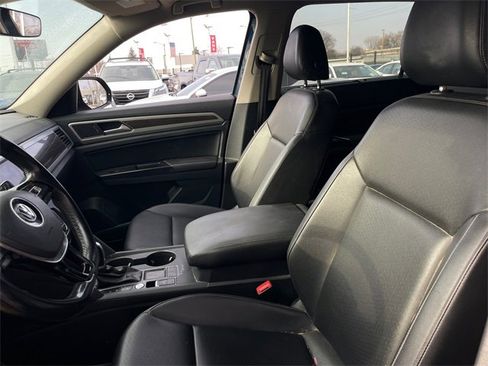 Used 2019 Volkswagen Atlas SE image 10