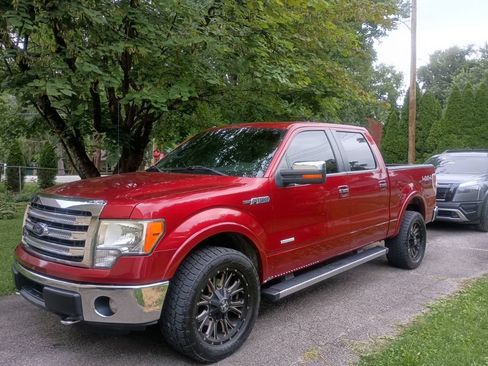 Used 2014 Ford F150 Lariat w/ Lariat Chrome Package AWD/4WD image 2