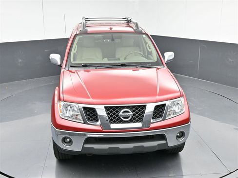 Used 2012 Nissan Frontier SL image 21