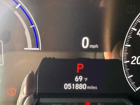 Certified 2022 Honda Accord Hybrid image 15