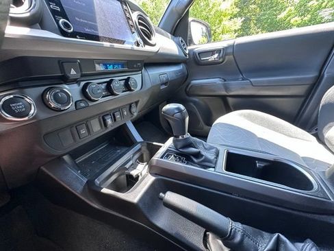 Used 2023 Toyota Tacoma TRD Sport w/ Black Out Package (TMS) AWD/4WD image 15
