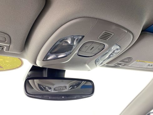 Used 2022 Jeep Compass Limited image 26