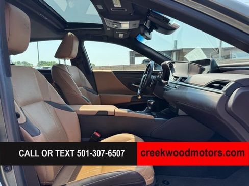 Used 2019 Lexus ES 350 w/ Accessory Package 2 FWD image 11