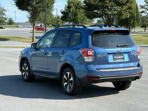 Used 2017 Subaru Forester 2.5i Premium image 6