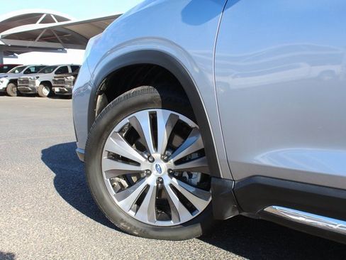Used 2021 Subaru Ascent Limited w/ Technology Package image 18