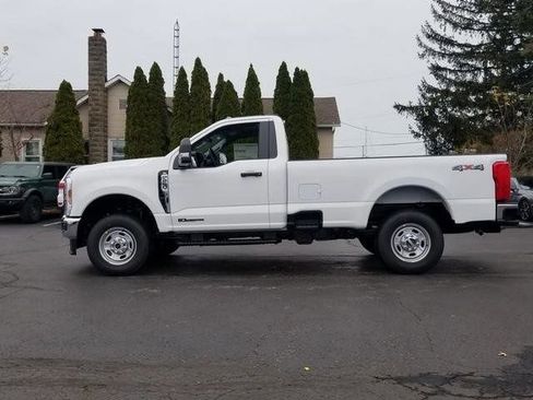 New 2026 Ford F250 XL w/ XL Chrome Package image 6