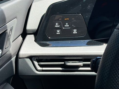 Used 2023 Volkswagen GTI 40th Anniversary Edition image 30