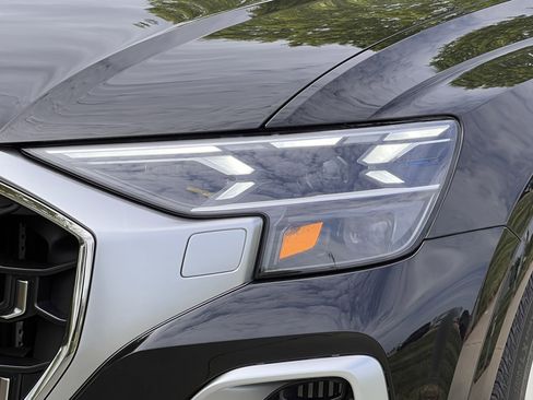 Used 2024 Audi SQ8 Prestige w/ Prestige Package image 7