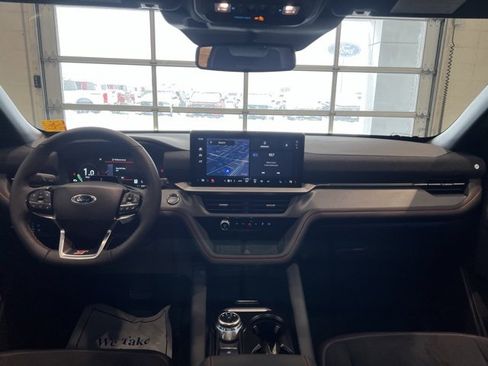 Used 2025 Ford Explorer ST w/ Sun And Sound Package image 22