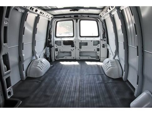 Used 2021 Chevrolet Express 2500 Extended w/ Driver Convenience Package RWD image 11