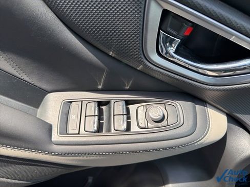 Used 2023 Subaru Forester Limited image 35