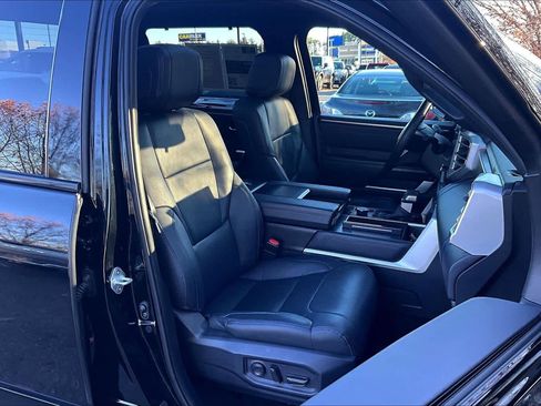 Used 2024 Toyota Tundra Platinum image 7