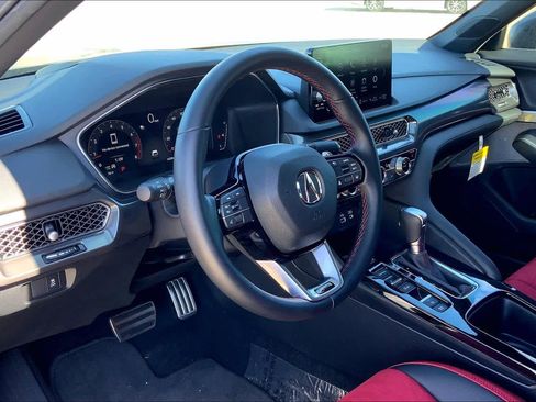 Used 2025 Acura Integra A-Spec image 16