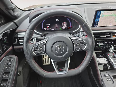 Used 2025 Acura MDX A-Spec image 12