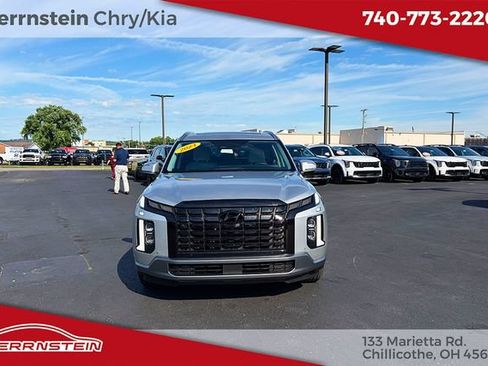 Used 2024 Hyundai Palisade SEL AWD/4WD image 2