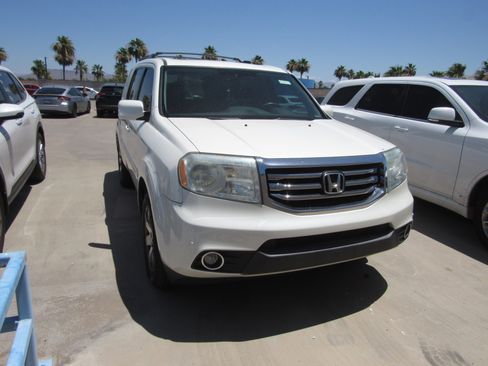 Used 2013 Honda Pilot Touring image 2