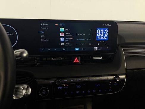 Used 2025 Hyundai Ioniq 5 SEL image 19