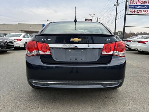 Used 2015 Chevrolet Cruze LTZ w/ Sun, Sound and Sport Package image 5