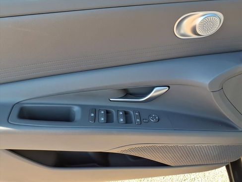 Used 2025 Hyundai Elantra Blue w/ Cargo Package image 14