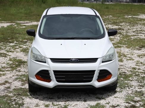 Used 2016 Ford Escape S FWD image 19