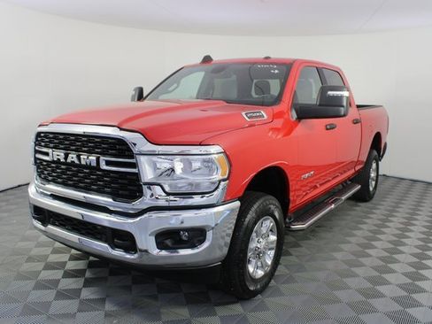 Used 2024 RAM 2500 Big Horn w/ Level 2 Equipment Group image 21