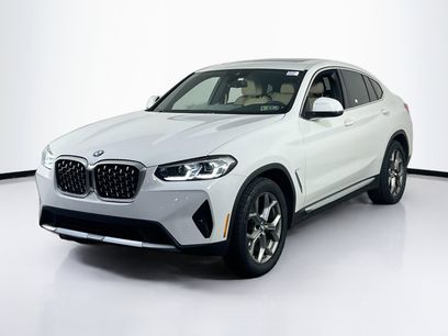 Used 2022 BMW X4 xDrive30i w/ Premium Package 2
