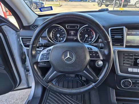 Used 2014 Mercedes-Benz ML 350 4MATIC image 23