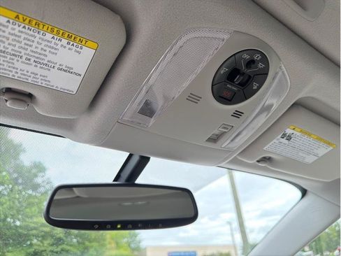 Used 2011 Toyota Prius Four w/ Solar Roof Pkg FWD image 18