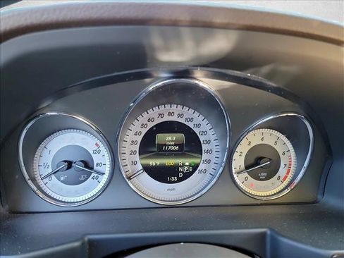 Used 2013 Mercedes-Benz GLK 350 2WD image 19
