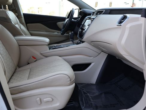 Used 2019 Nissan Murano Platinum w/ Cargo Package image 30