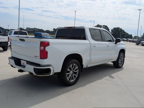 Used 2022 Chevrolet Silverado 1500 RST w/ Safety Package AWD/4WD image 6