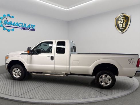 Used 2011 Ford F250 XLT w/ XLT Interior Pkg image 2