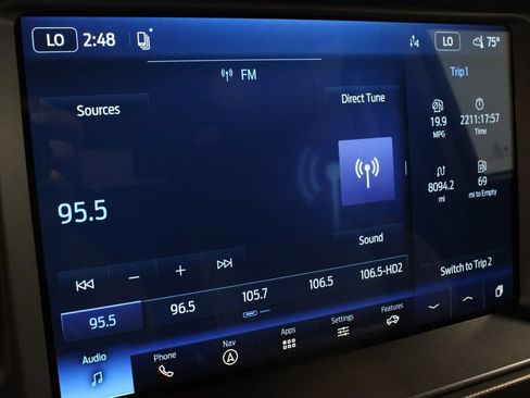 Certified 2022 Ford Bronco Outer Banks w/ Sasquatch Package AWD/4WD image 2