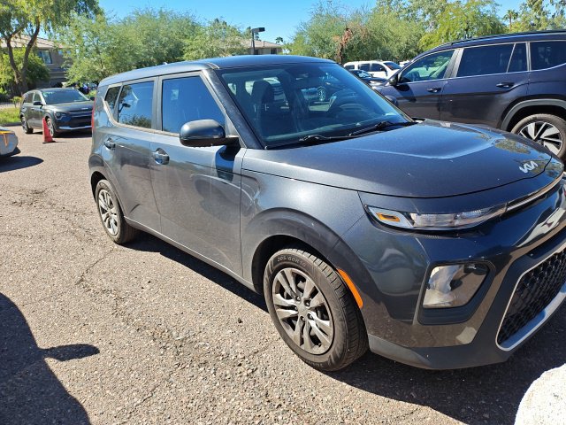 Certified 2022 Kia Soul LX FWD image 5