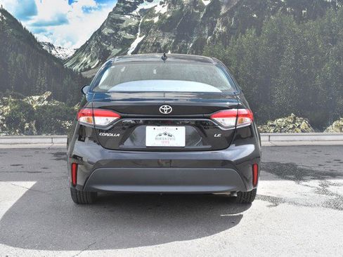 Certified 2024 Toyota Corolla LE image 10