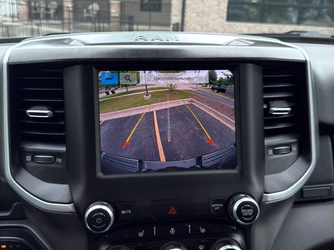 Used 2022 RAM 1500 Big Horn AWD/4WD image 43
