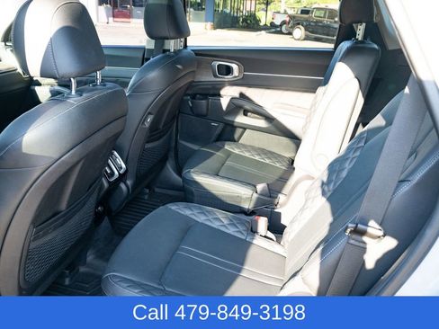 Used 2022 Kia Sorento SX Prestige image 28