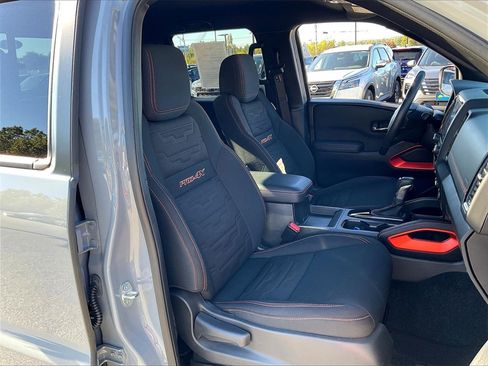 Used 2023 Nissan Frontier PRO-4X w/ Tow Package image 10