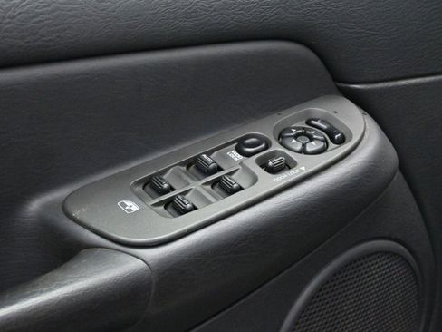 Used 2005 Dodge Ram 3500 Truck SLT image 10