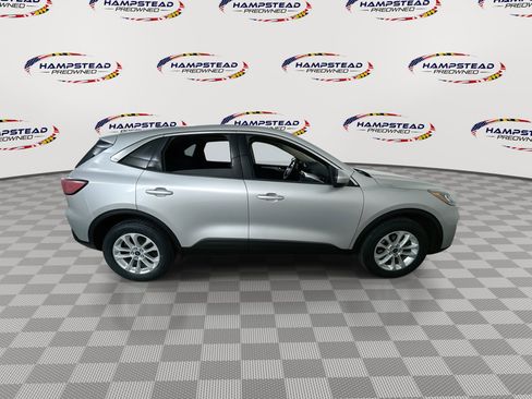 Used 2020 Ford Escape SE AWD/4WD image 9