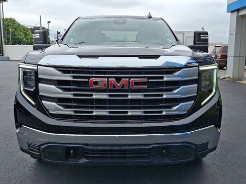 Used 2024 GMC Sierra 1500 SLE image 2