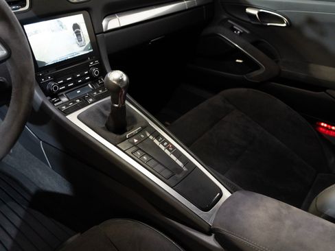 Certified 2019 Porsche 718 Cayman GTS RWD image 22