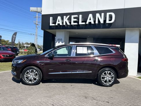 Certified 2020 Buick Enclave Avenir w/ Avenir Technology Package image 3