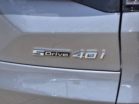 New 2026 BMW X5 sDrive40i w/ Premium Package RWD image 10