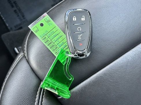 Used 2023 Chevrolet Traverse LT image 26