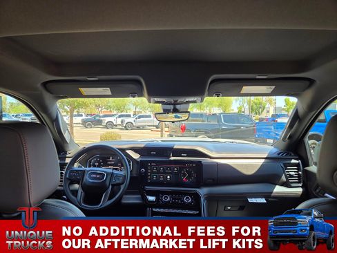 Used 2024 GMC Sierra 1500 AT4 w/ Technology Package AWD/4WD image 30